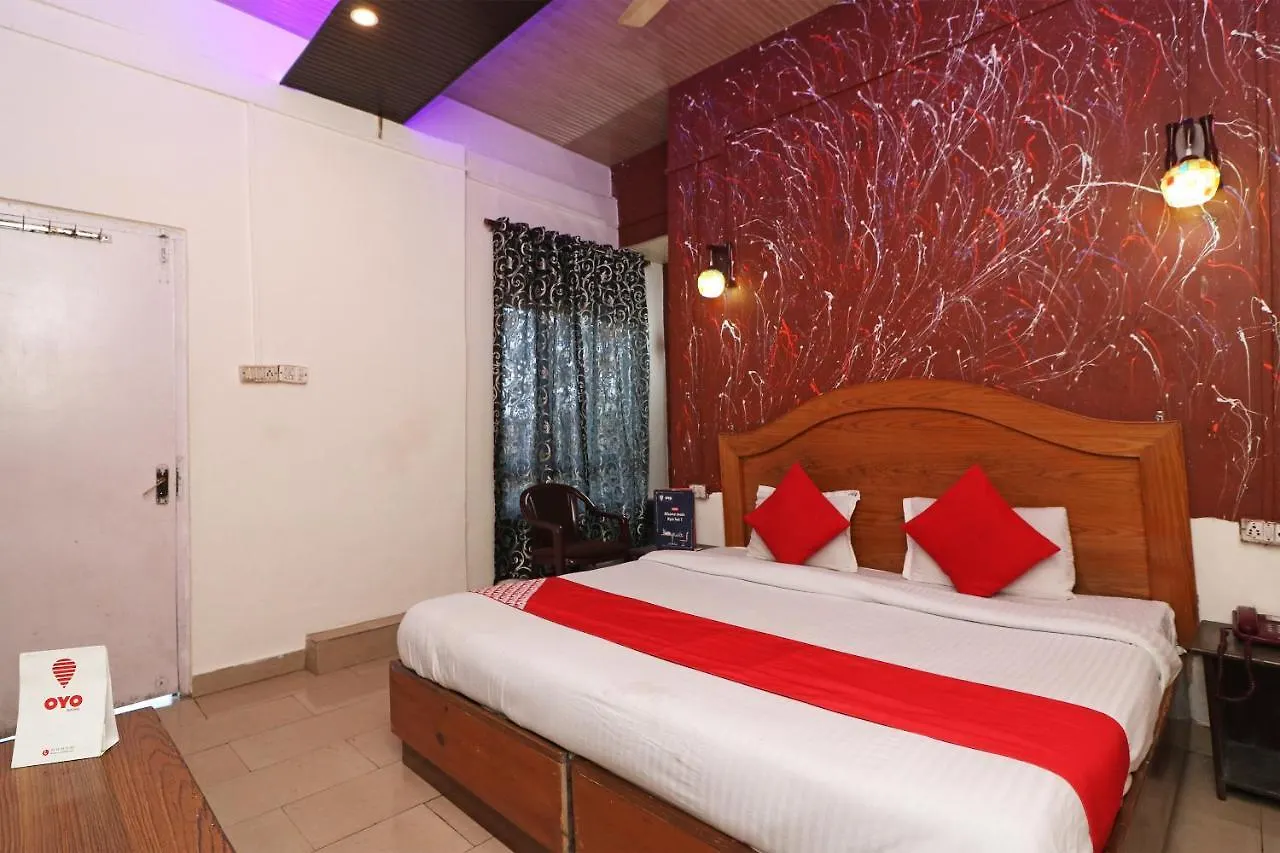 *** Hotel Oyo 80678 Shreenath Residency Indien