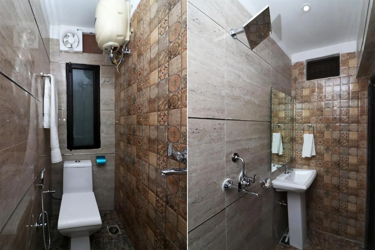 *** Hotel Oyo 80678 Shreenath Residency Indien